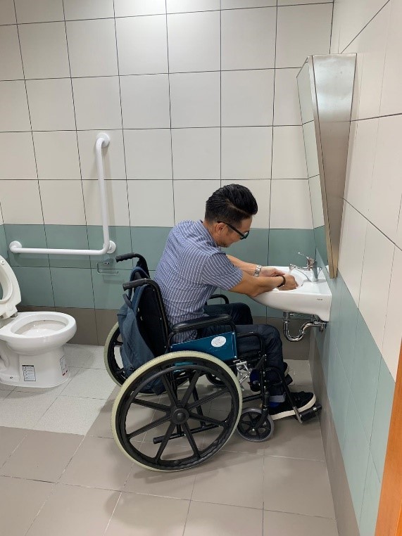 殘疾人士檢視裝修工程的無障礙狀況2